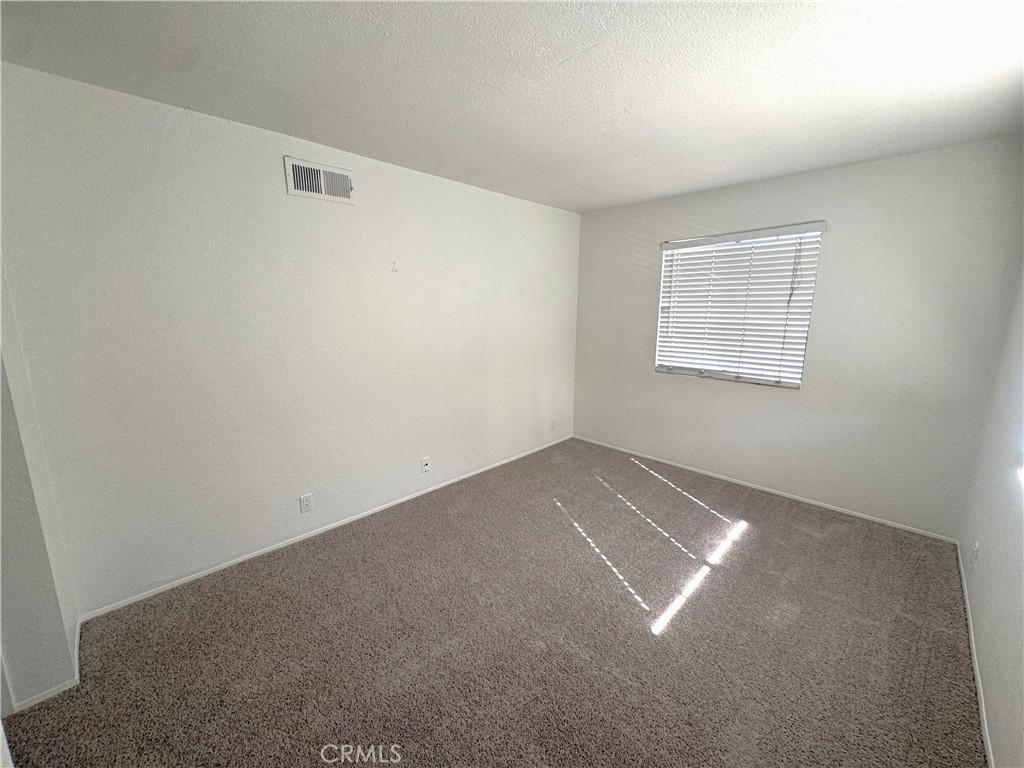 1479 E Lexington Avenue