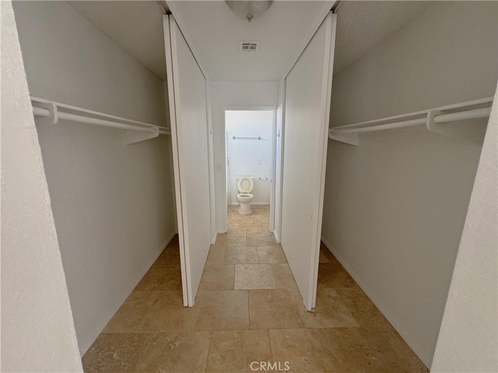 1479 E Lexington Avenue