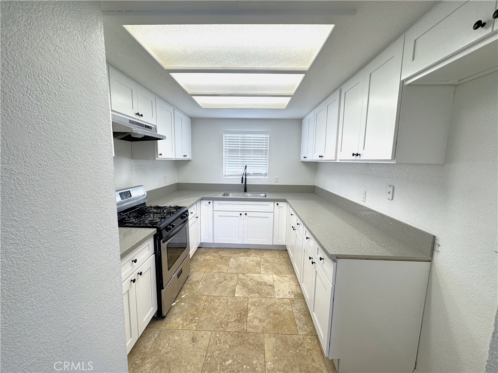 1479 E Lexington Avenue