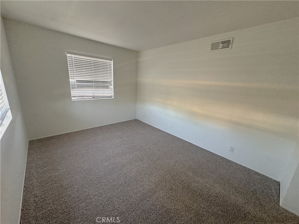 1479 E Lexington Avenue