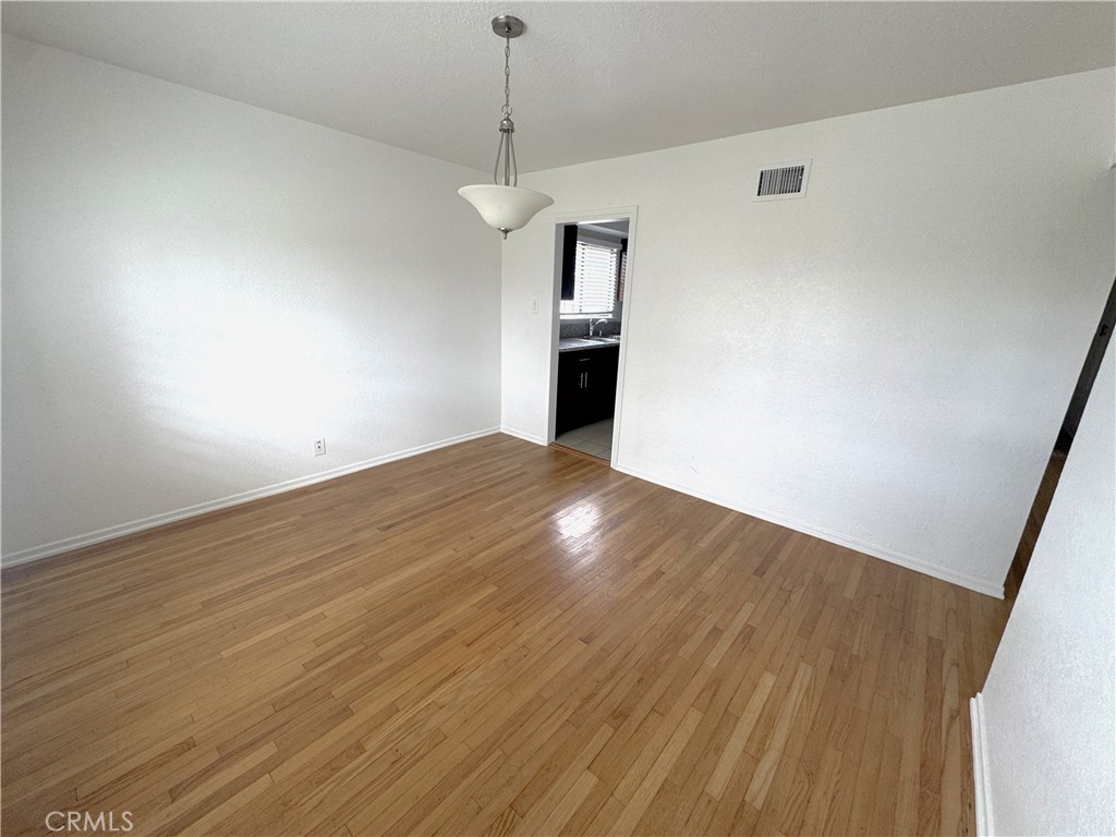 44450 Lowtree Avenue