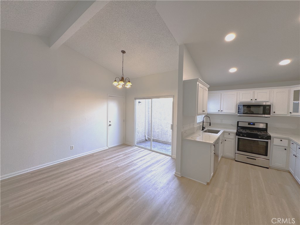 1250 Iron Horse Circle