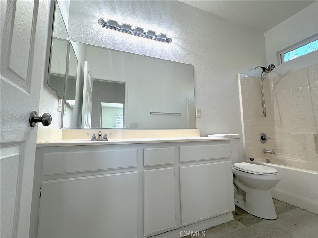 31696 Whitedove Lane