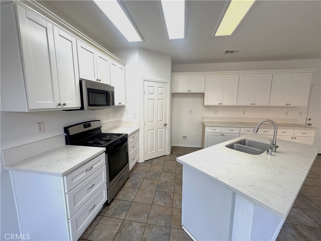 31696 Whitedove Lane