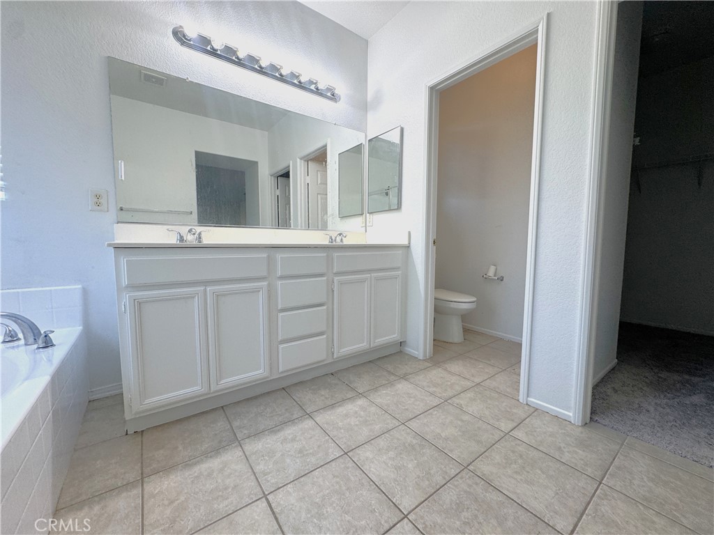 31696 Whitedove Lane