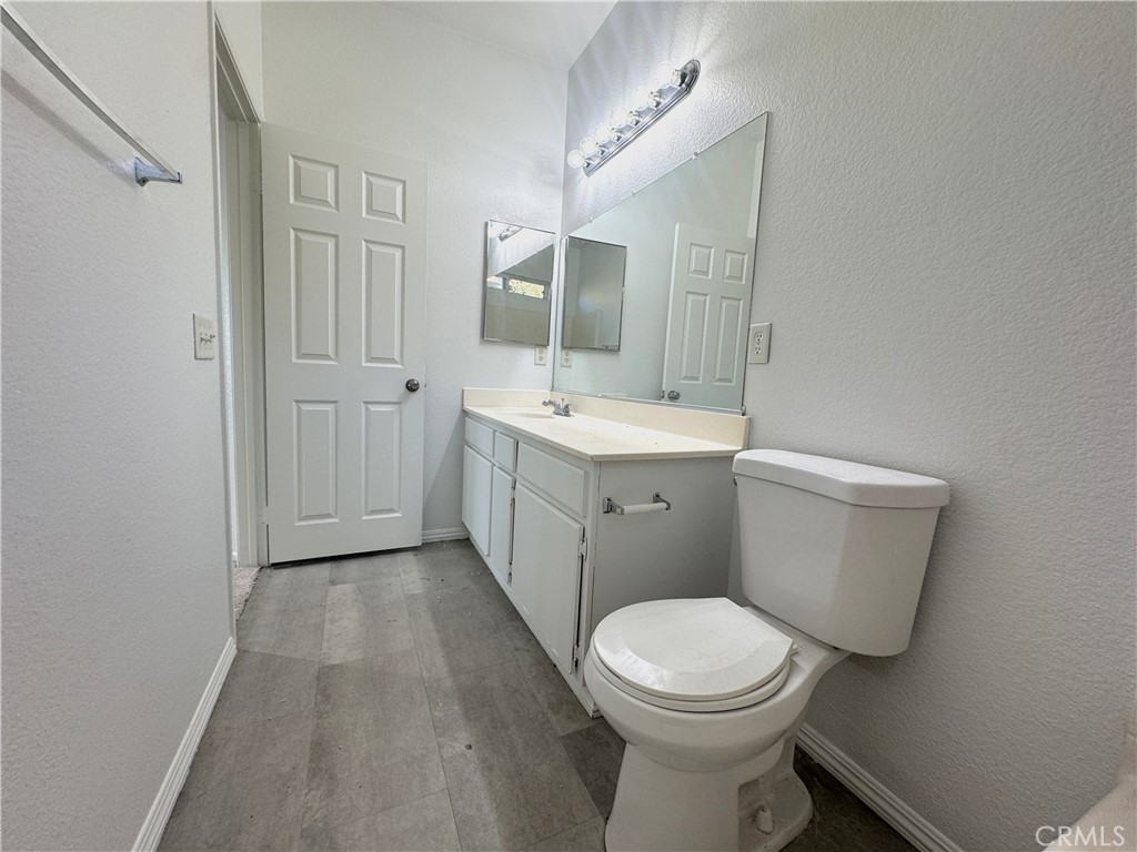 31696 Whitedove Lane