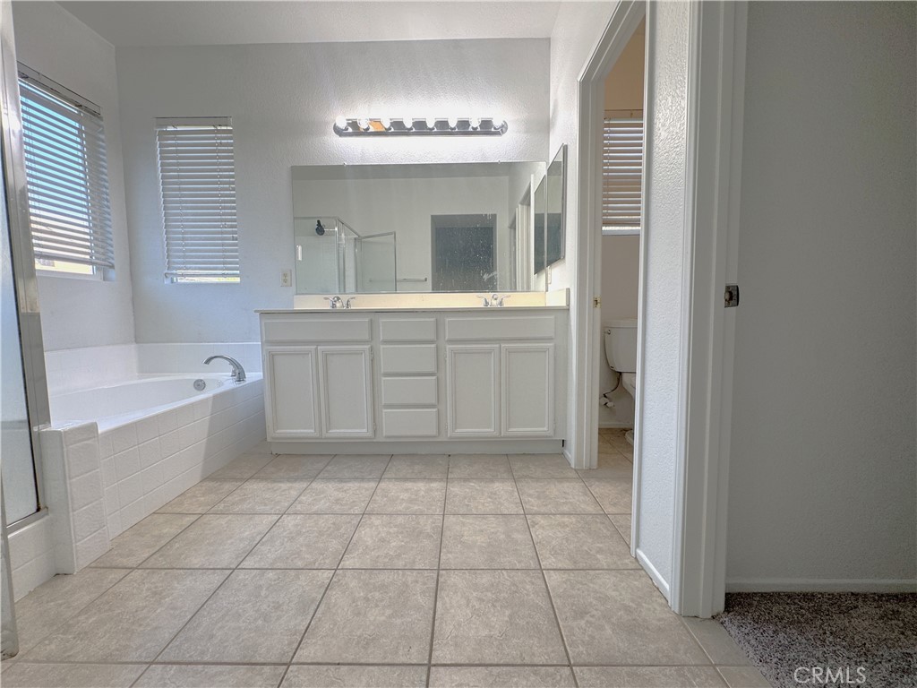 31696 Whitedove Lane