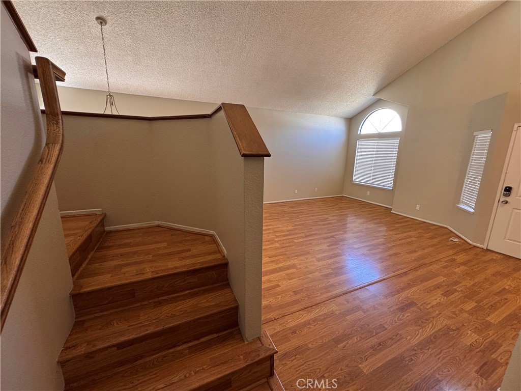 4546 Grandview Drive