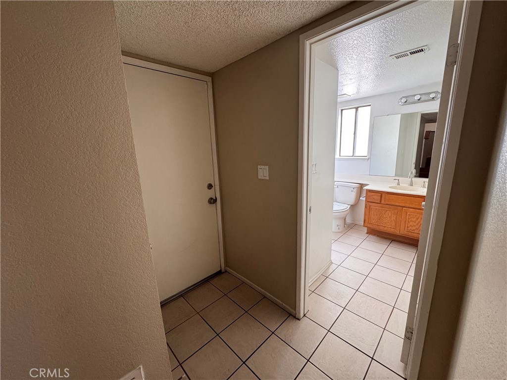 4546 Grandview Drive