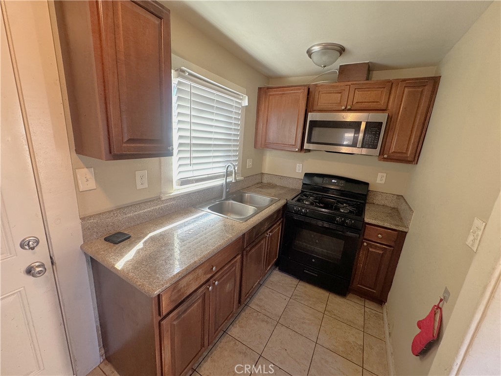 150 E 70th Street 1,2