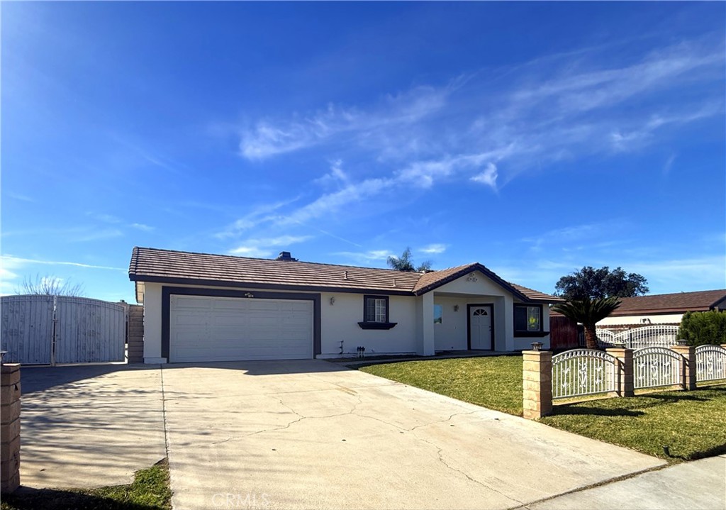 807 E Etiwanda Avenue