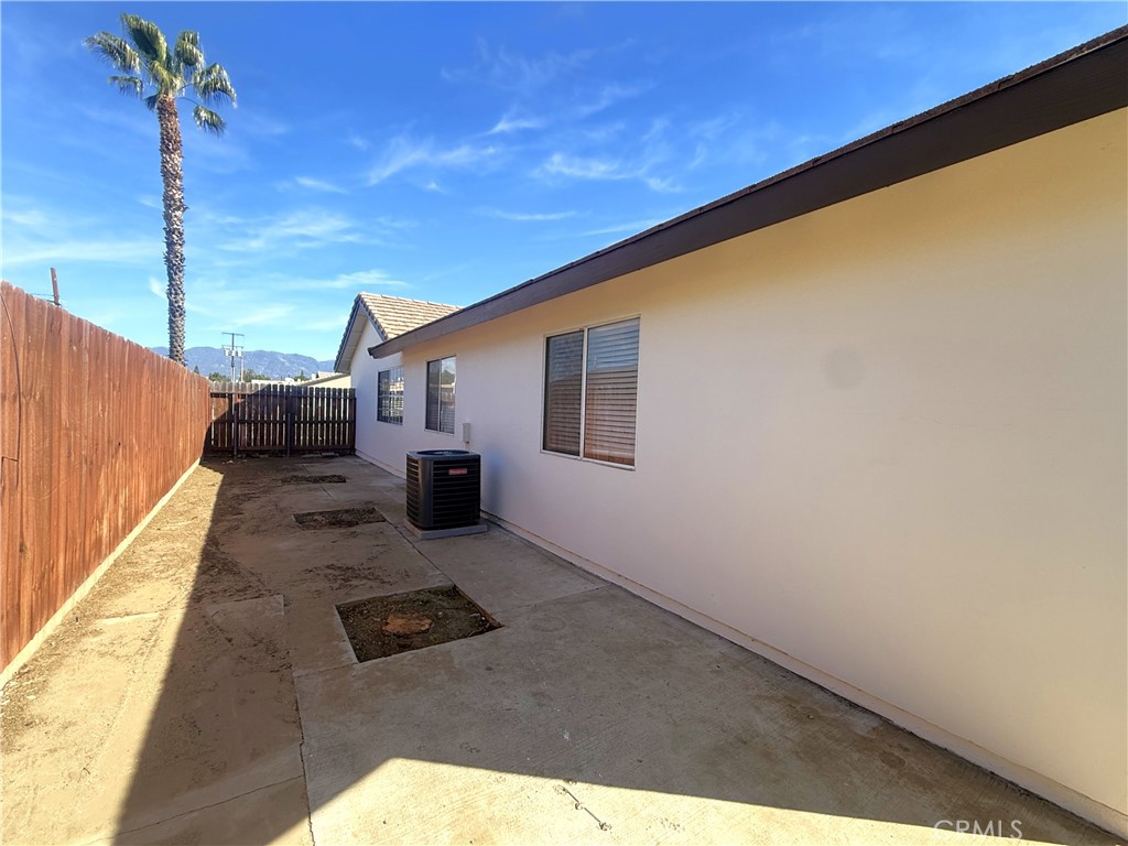 807 E Etiwanda Avenue