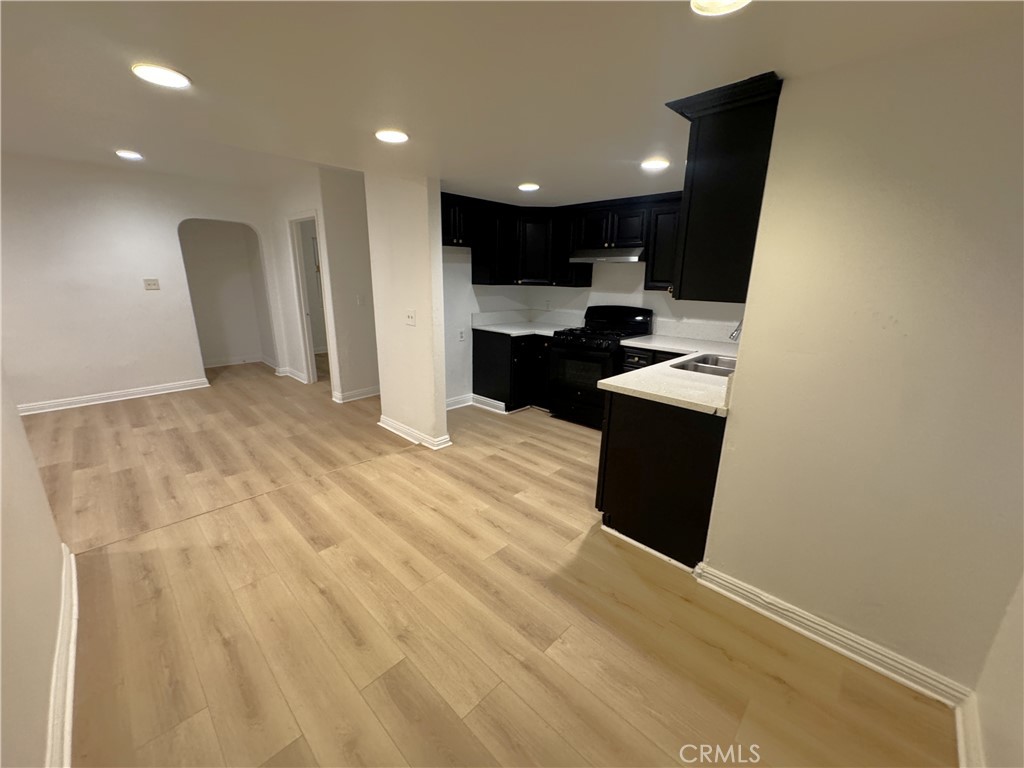 523 W 102nd Street