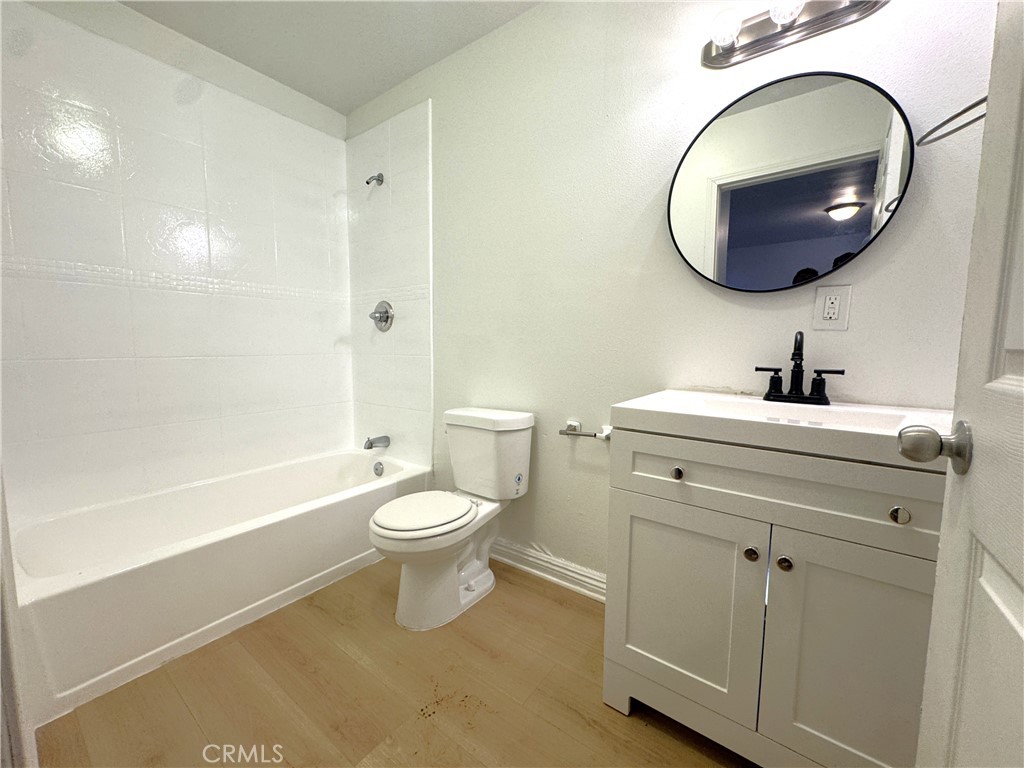 523 W 102nd Street