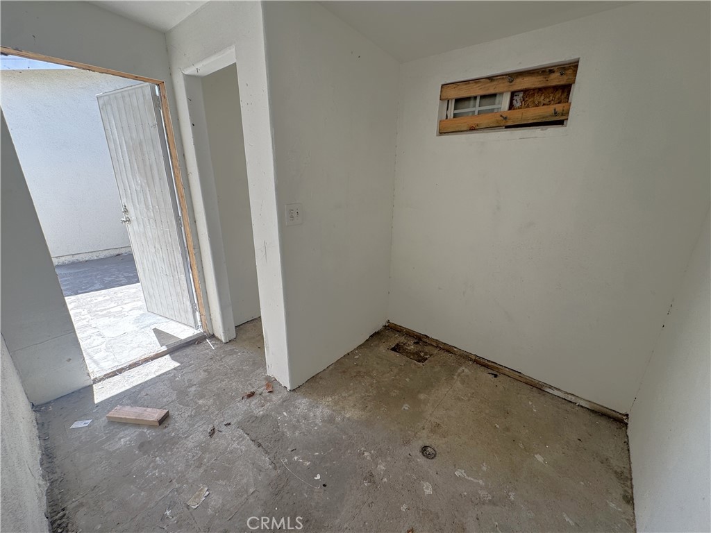523 W 102nd Street