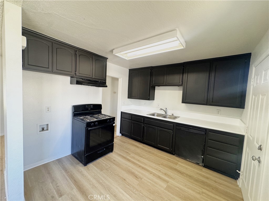 8705 Pembroke Avenue