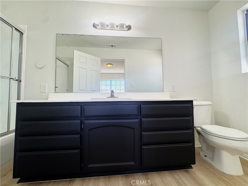 8705 Pembroke Avenue