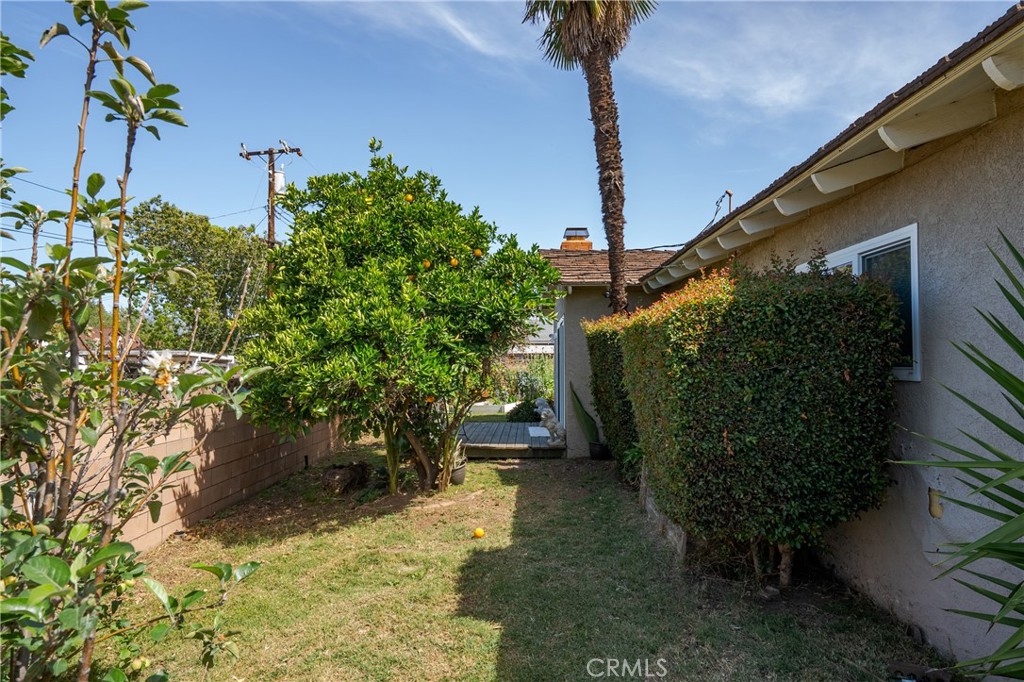 525 S Darwood Avenue