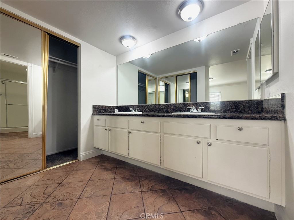 3898 Middleton Place