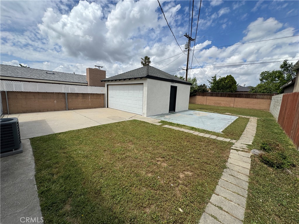 863 N Workman Street