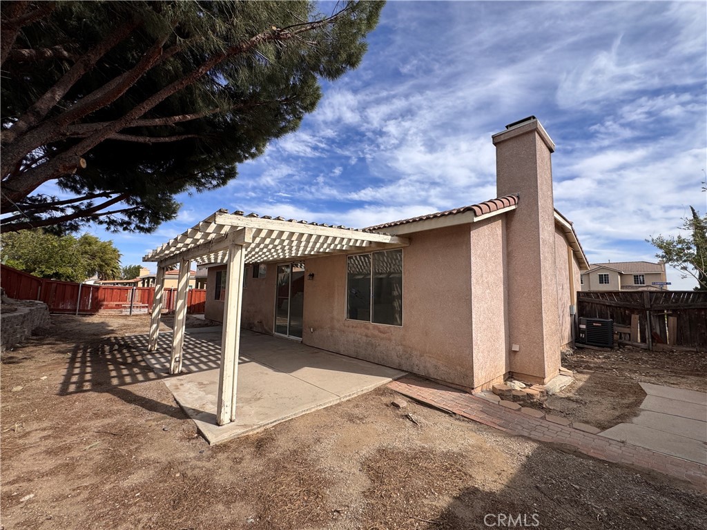 2014 W Dawnview Drive