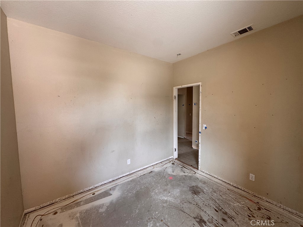 2014 W Dawnview Drive