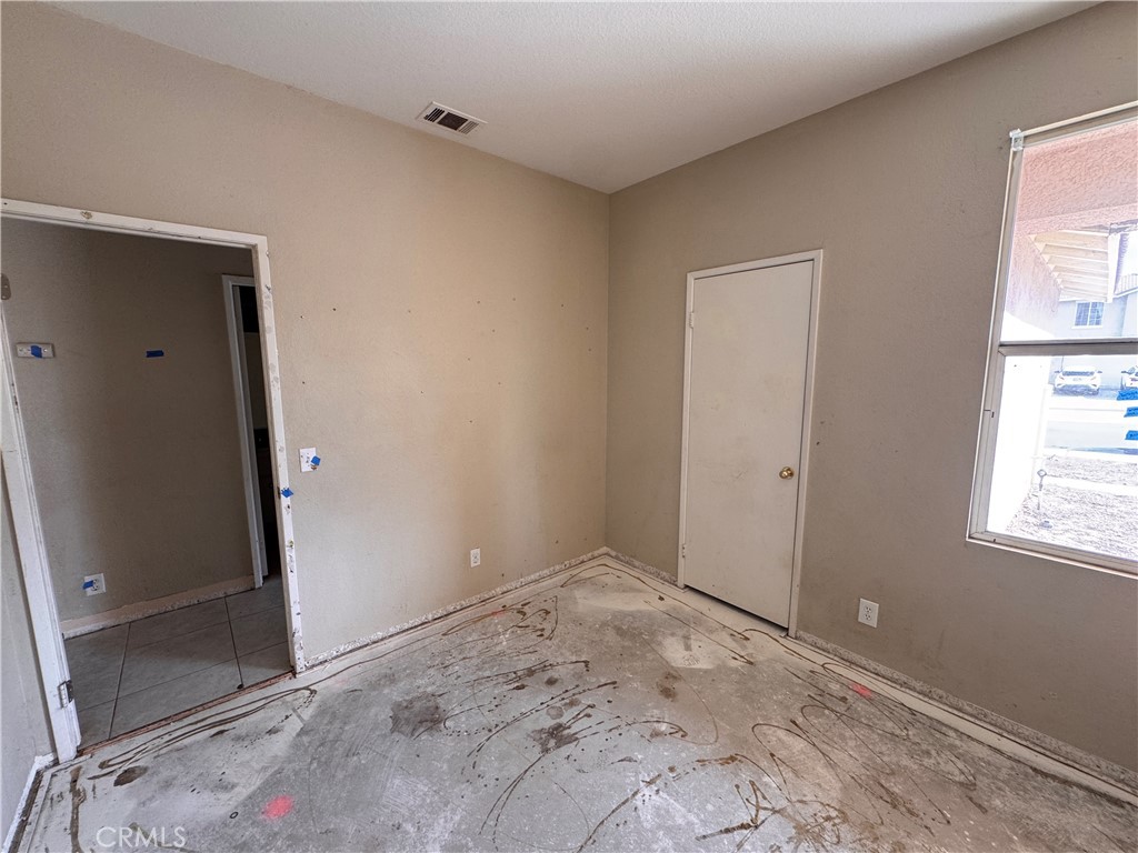 2014 W Dawnview Drive