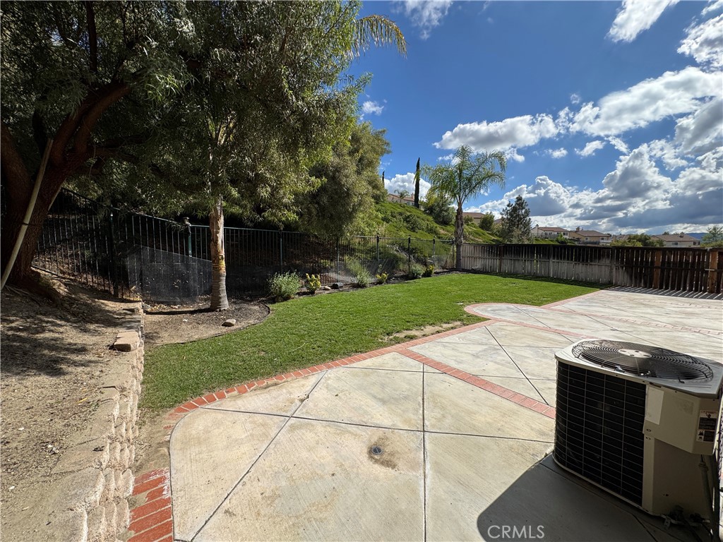 17292 Sierra Sunrise Lane