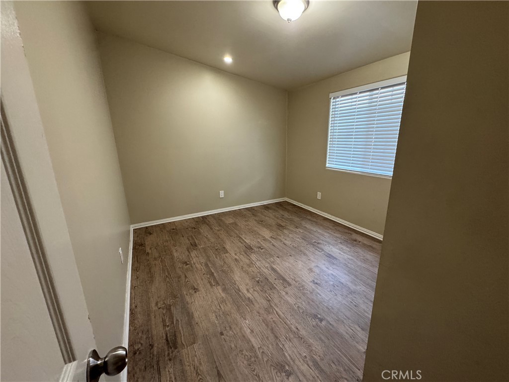 10831 Balboa Boulevard