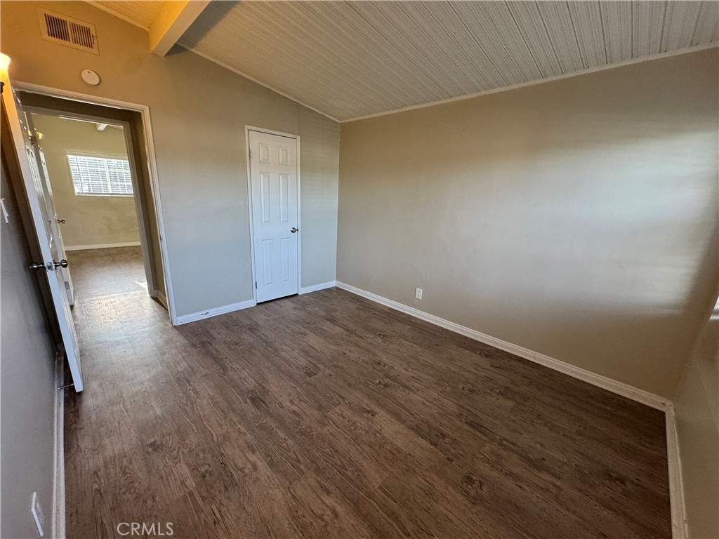 10831 Balboa Boulevard