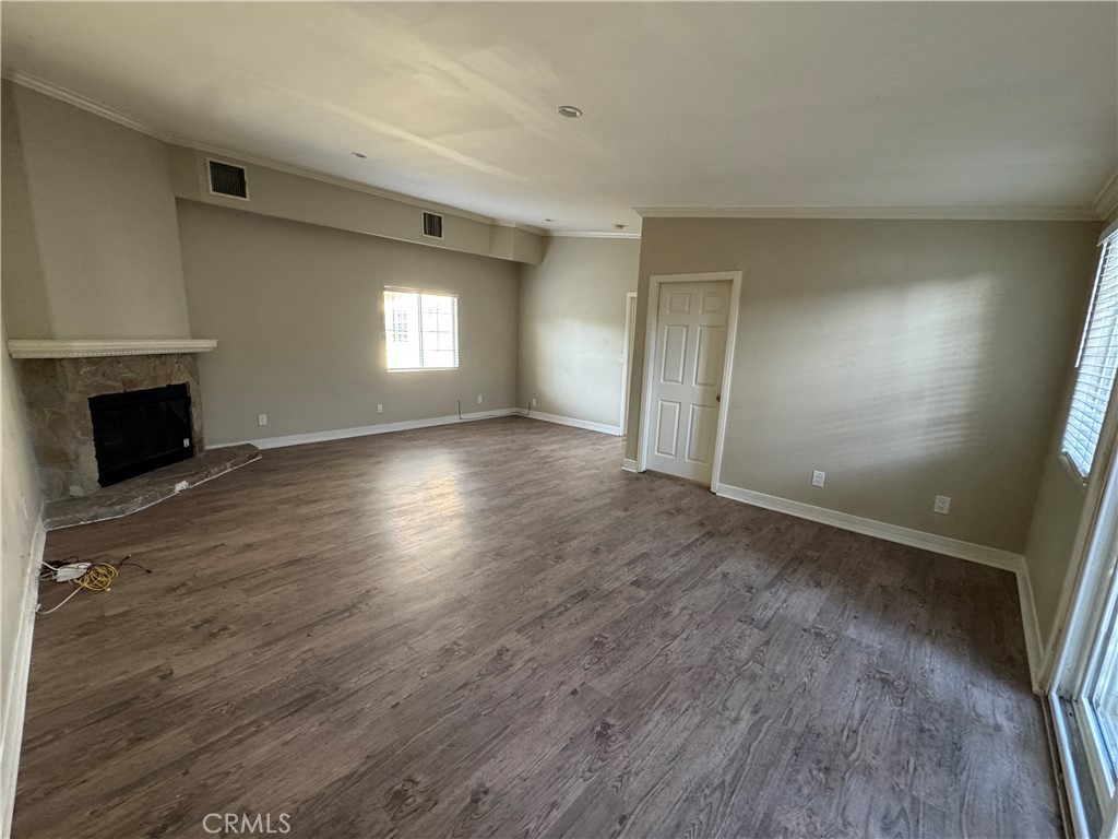 10831 Balboa Boulevard