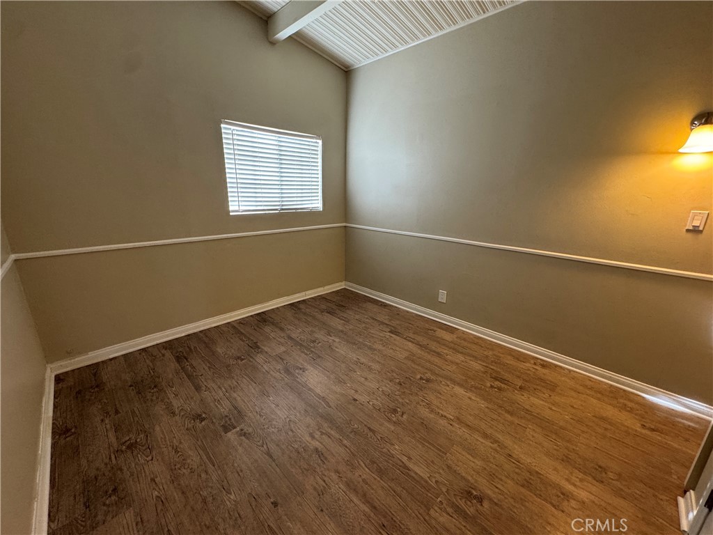 10831 Balboa Boulevard