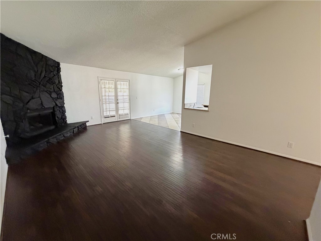 43619 Emile Zola Street