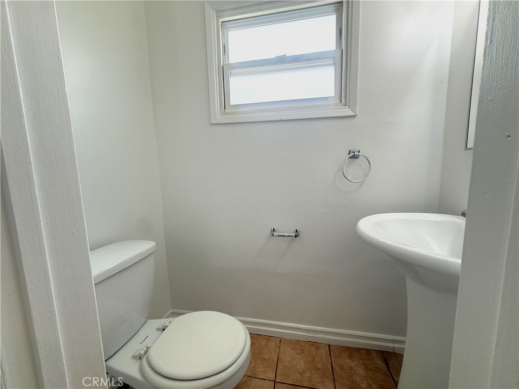 490 Avignon Court