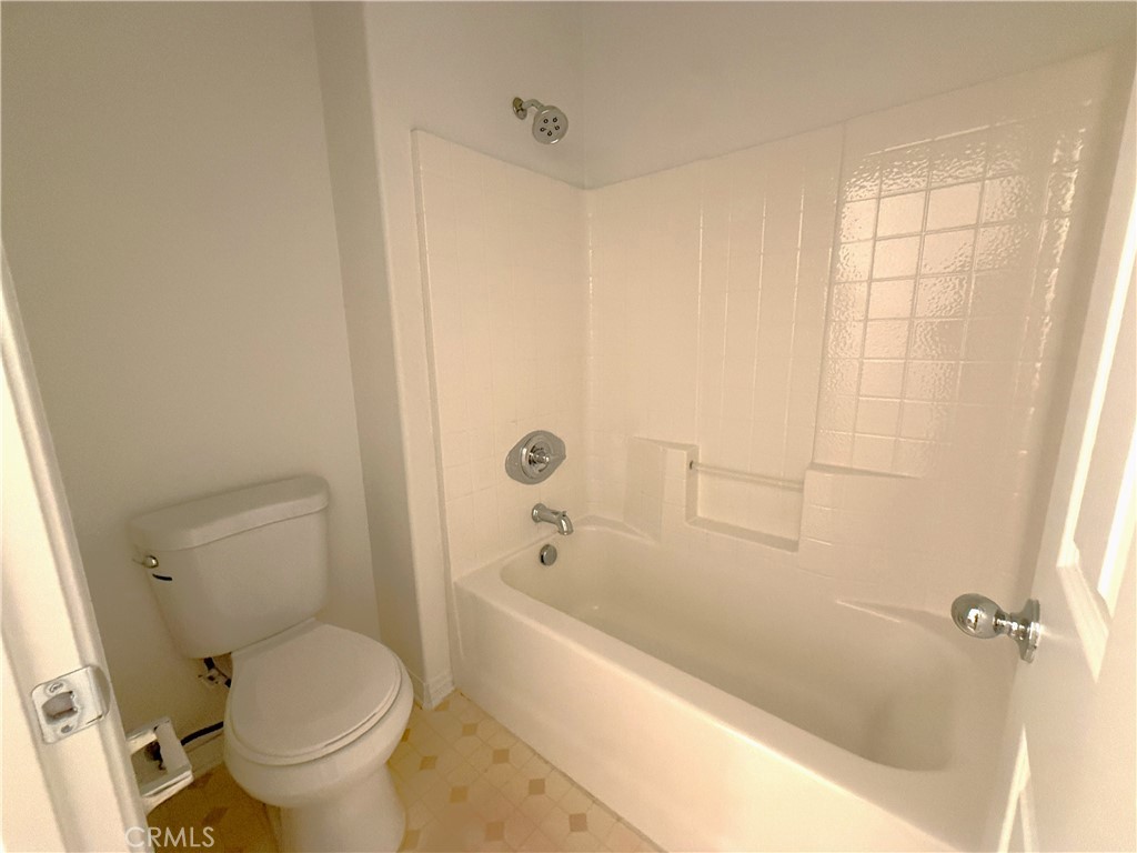 25165 Wolcott Court
