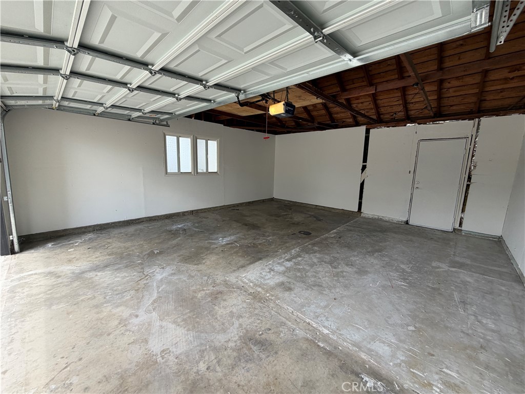 5221 Dresden Place