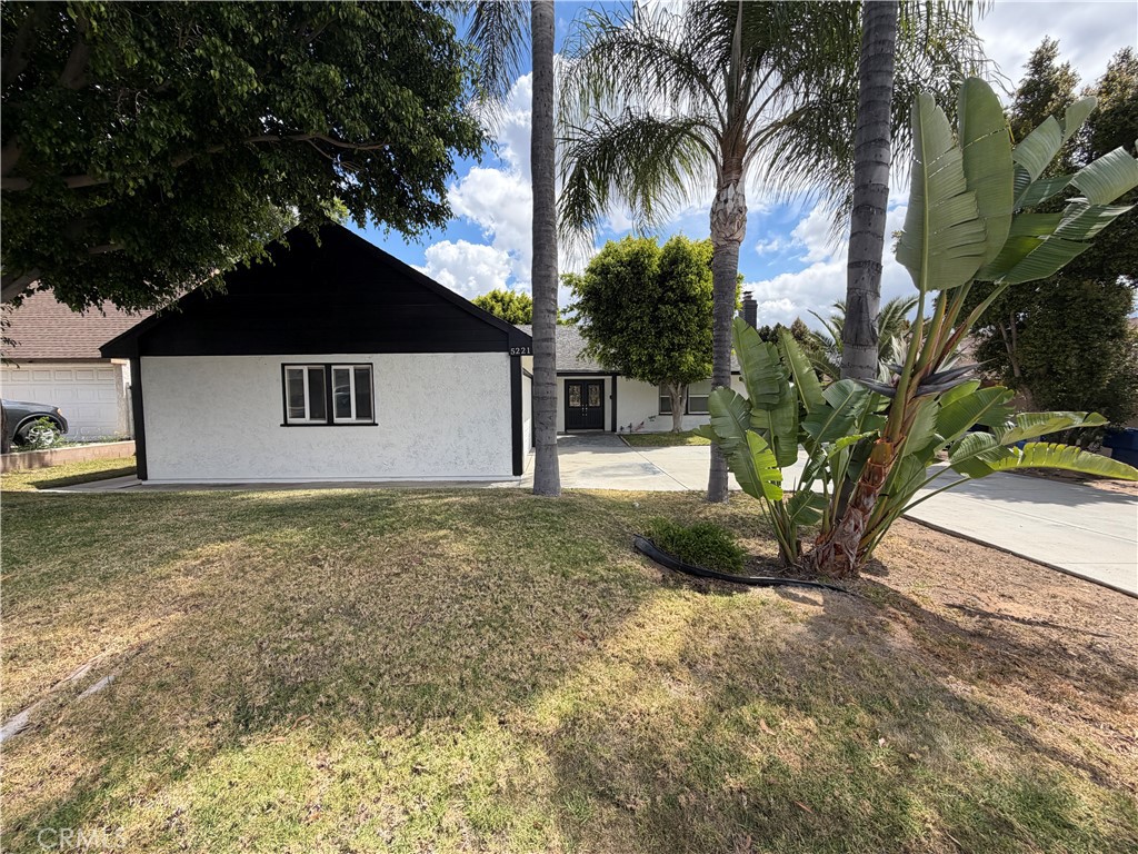 5221 Dresden Place