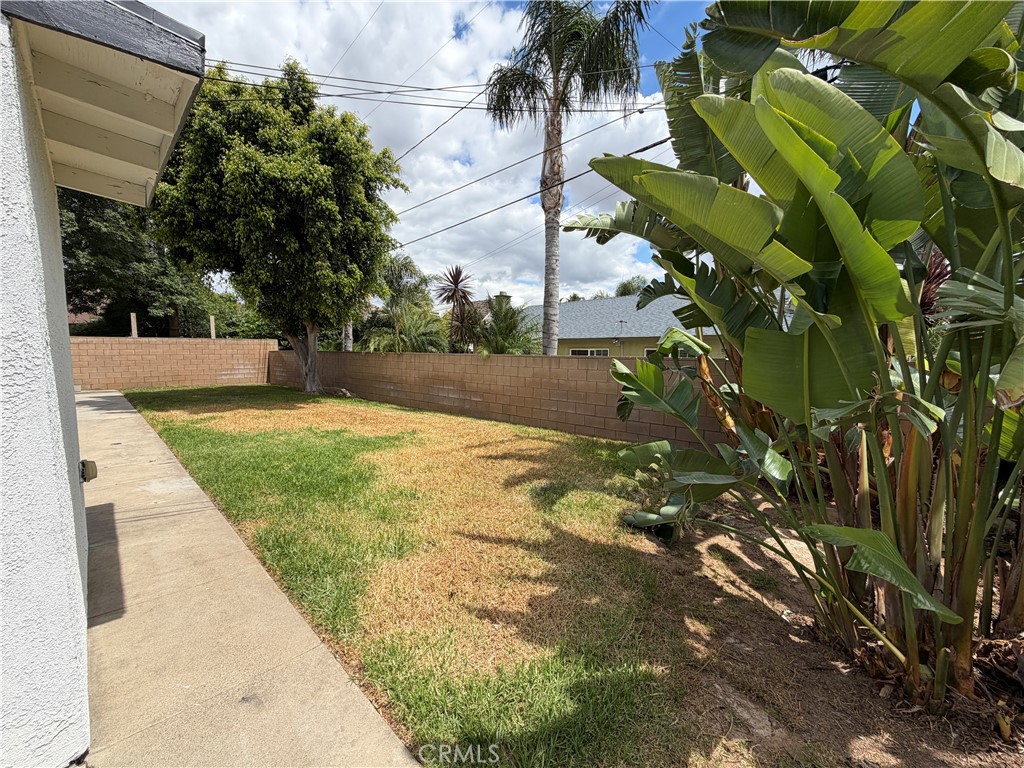 5221 Dresden Place