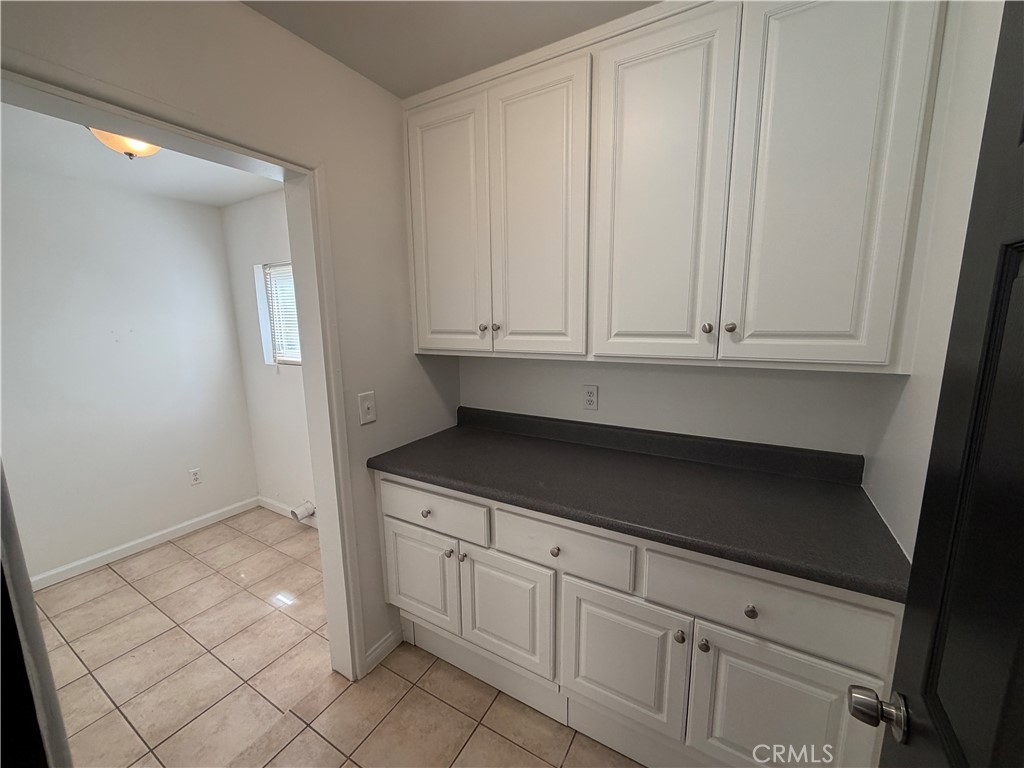 5221 Dresden Place