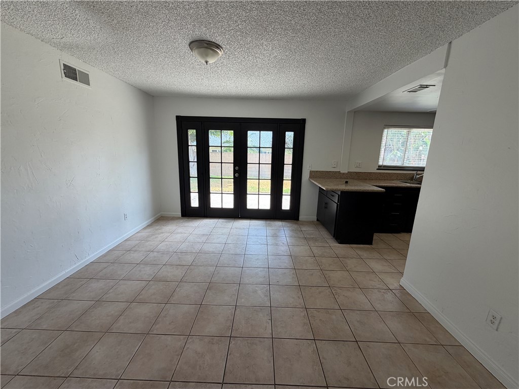 5221 Dresden Place