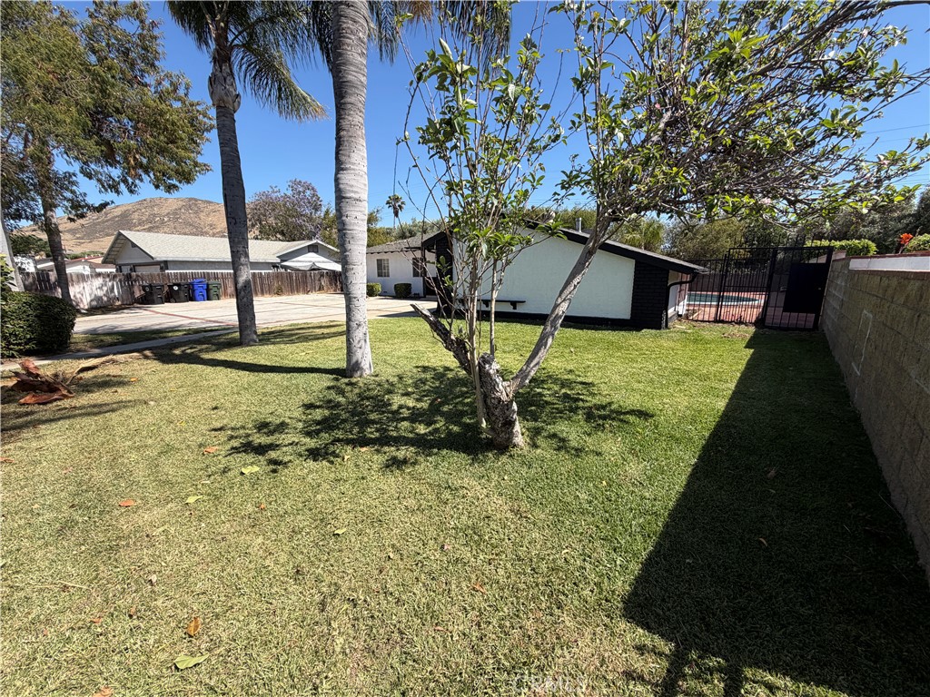 6754 Karen Lane