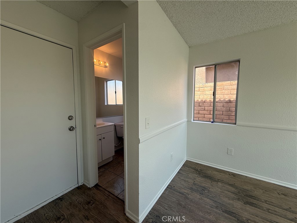 21391 Blossom Hill Lane