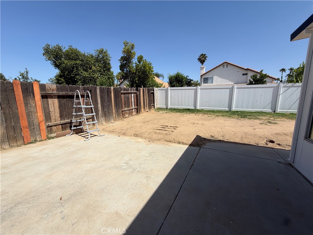 25454 Moorland Road