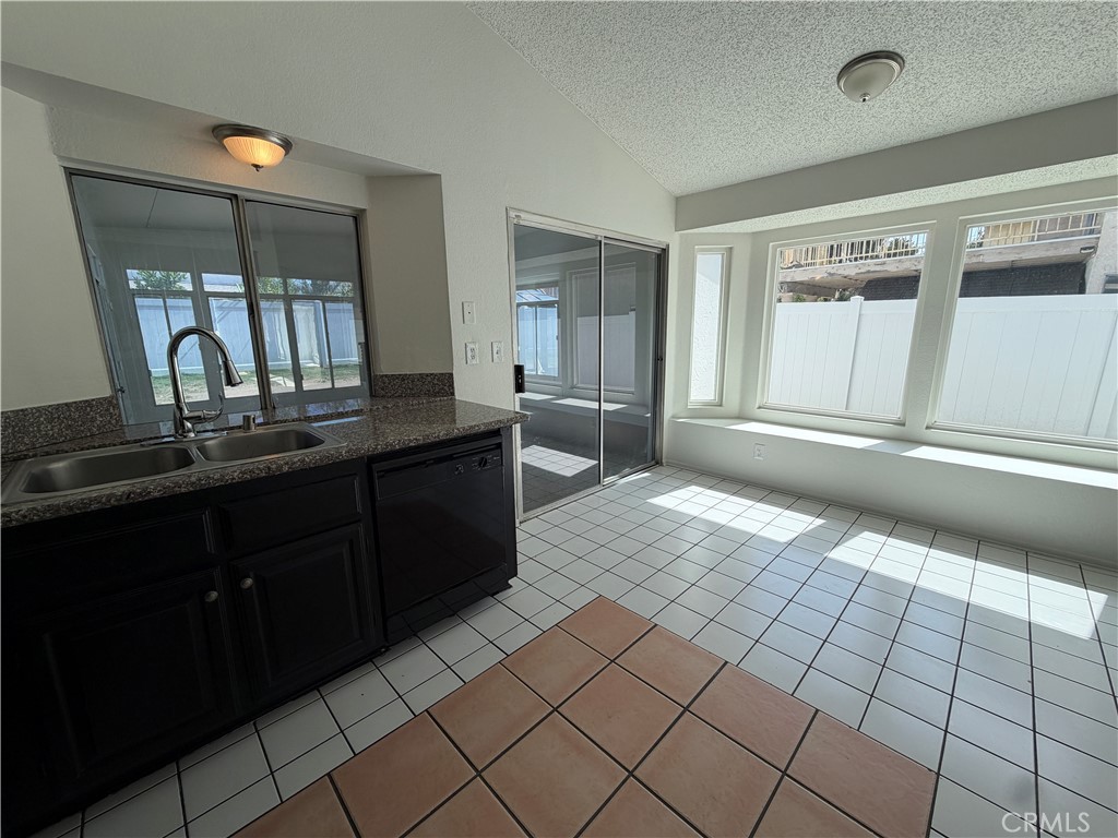 25454 Moorland Road