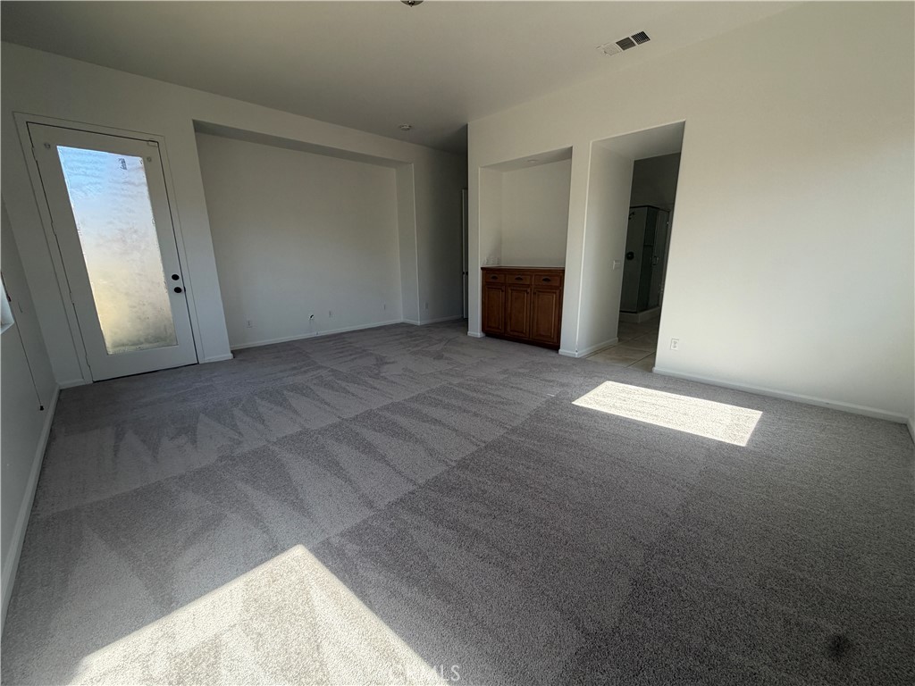 37780 Gallery Lane
