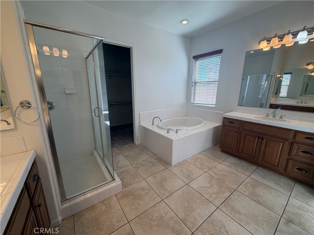 37780 Gallery Lane