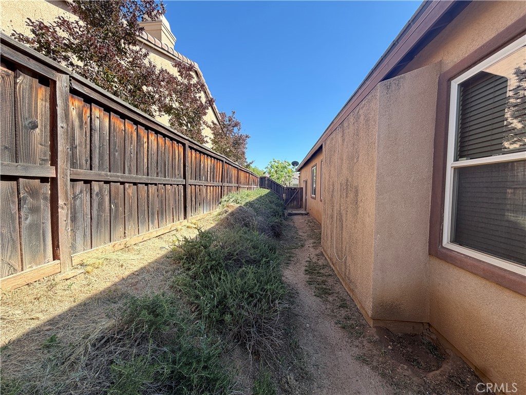 37780 Gallery Lane