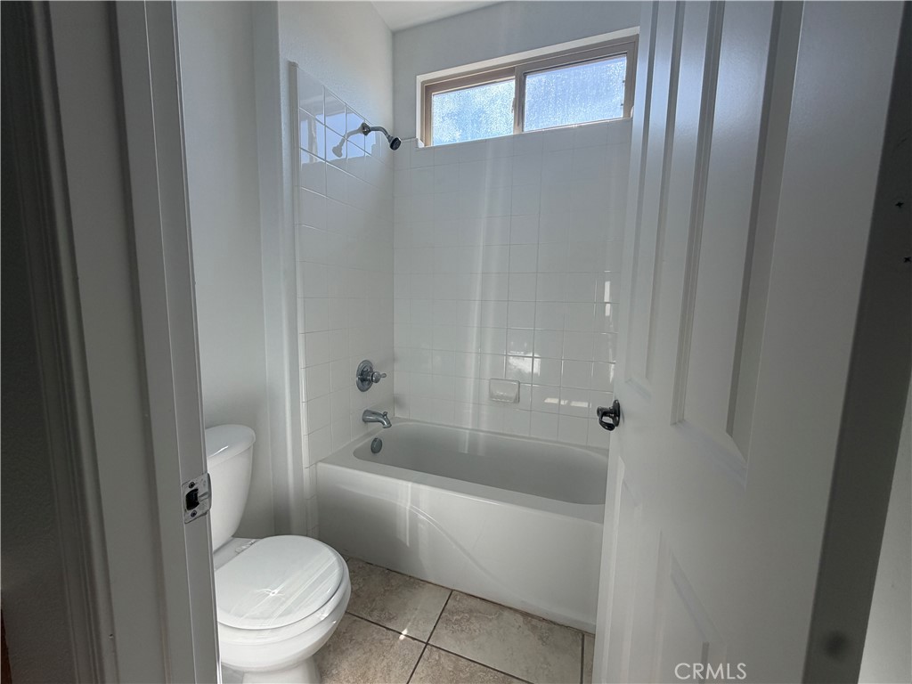 37780 Gallery Lane