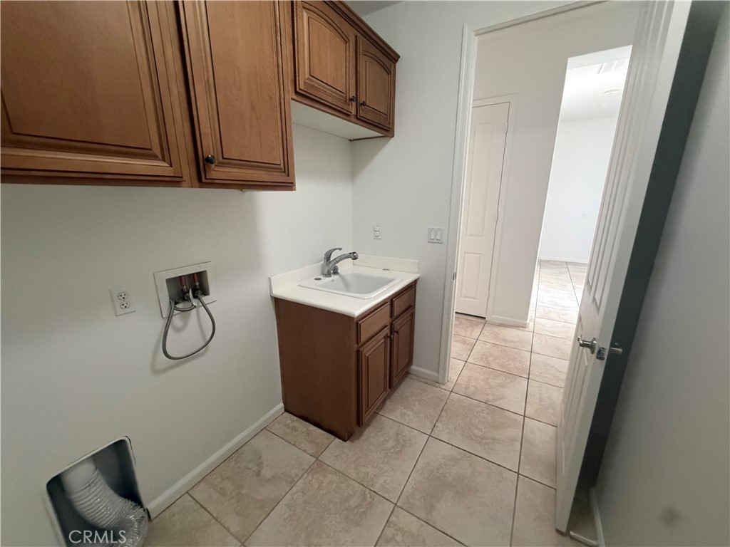 37780 Gallery Lane