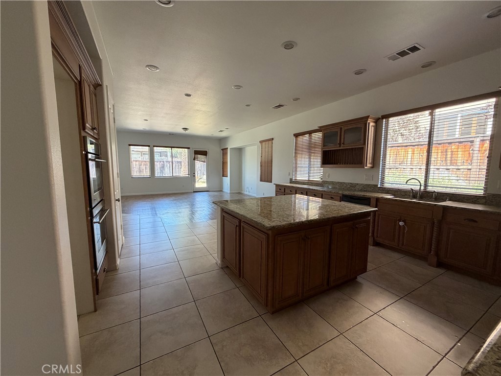 37780 Gallery Lane